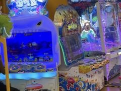-爱玩嘉年华(龙湖曲江天街店)