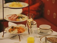 -Cafe Sacher(WIEN)