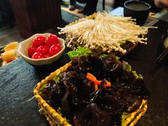 -湊湊火锅·茶憩(新中关购物中心店)