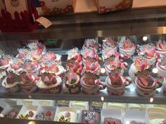 -花花卷卷·鲜食蛋糕(静安久光百货店)