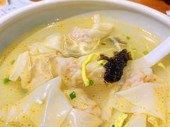 招牌鲜虾小馄饨-苏小柳手作点心(控江旭辉分院)