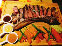 澳大利亚黑安格斯战斧牛排-TIAGO HOME KITCHEN(王府中环店)