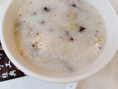 -万山楼海鲜酒家·二十三年老字号