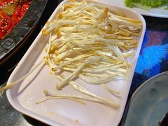 -三个四川人火锅(华联商厦店)