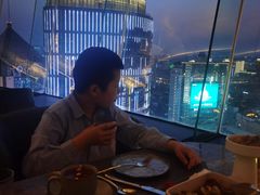 -Hi City·城市之巅