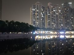 -西北湖绿化广场