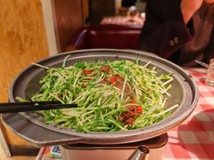 海鲜豌豆苗-俭朴菜(鲁磨路店)