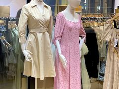 -王府井奥莱临潼小镇(临潼店)
