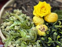 -赵美丽·重庆社区火锅·直营店(火车东站·中豪国际店)