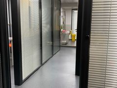-伟伟宠物医院·CT影像中心·瑞派犬猫综合性门诊(汉口总院)