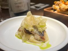 白松露油煎海鲈鱼-YUAN·䬧
