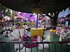 -顺德大良半月城游乐场