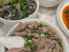 -犇逸·乐山跷脚牛肉·四川现炒(览海店)