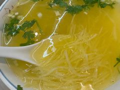 土豆萝卜丝汤-枫林饺子