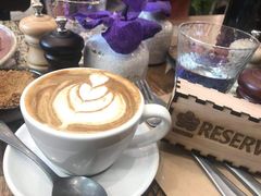 -FLOVIE FLORIST CAFE