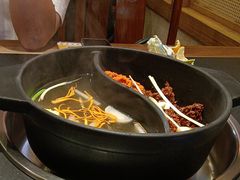 -沸炉重庆老火锅(军事博物馆店)