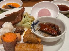 -岷山饭店-芝芝自助餐厅