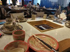 -尚尚仙·酸汤猪手·猪肚鸡火锅(华联万柳购物中心店)