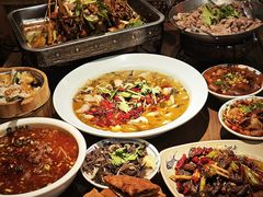 -肖四女乐山跷脚牛肉(滨江天街店)