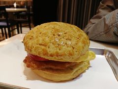 -潮庭港式茶餐厅·熊仔奶茶(同济广场店)