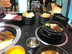 -烤路里·韩国品质自助烤肉(石路天虹4号店)