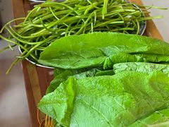 -老石黑山羊毛驴肉火锅(金凯广场店)