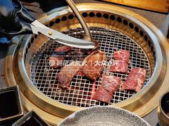 -铭牛烧肉·和牛海鲜自助(高新月牙湖店)