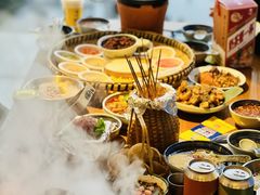 -包整·丝娃娃(一览甲秀楼风景店)