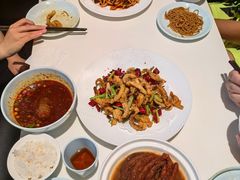 -大铁勺新津菜(东丽阳光新业广场店)