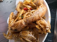 -覃记海鲜美食餐厅