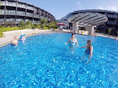 -上海滴水湖皇冠假日酒店