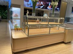 面包甜点陈列柜-好利来(欧尚广场店)