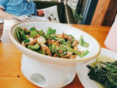 -老板很二(吉大店)