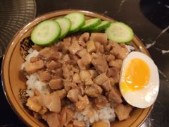 卤肉饭套餐-Let's Taipei 非常烘焙(太古里店)