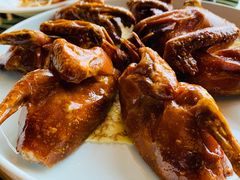 脆皮乳鸽皇-富力丽思卡尔顿酒店·丽轩中餐厅