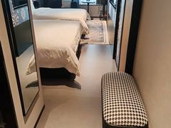 -万泊酒店(长沙五一广场国金中心店)