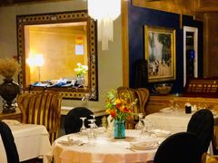 包厢-火车头法国西餐厅