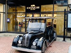 -王府井奥莱临潼小镇(临潼店)