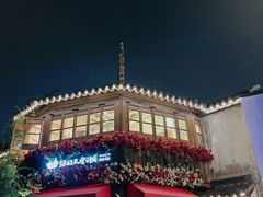-猫的天空之城概念书店(苏州平江店)