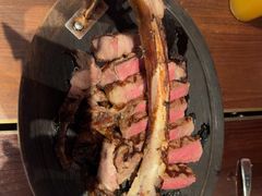 -恰餐厅及酒吧 CHAR Bar & Grill (北京丽都皇冠假日店)