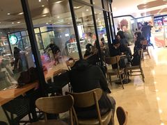 大堂-星巴克臻选(北京银泰店)