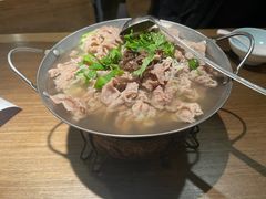 -肖四女乐山跷脚牛肉(滨江天街店)