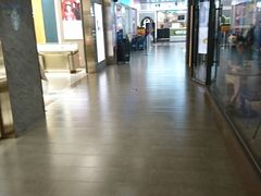 -百联临沂购物中心(临沂路店)