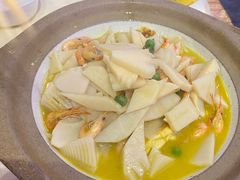 -霄汉牛三鲜湖北砂锅菜(万松园2店)