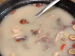 -肖四女·江湖菜(临港店)