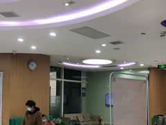 -雅悦齿科(顾村公园店)
