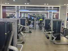 -英派斯健身旗舰店(海信国际中心馆)