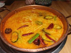 -洱火云南酸菜牛肉火锅(石景山当代商城店)