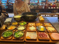-银米·云南传统过桥米线(双廊黑金冠店)