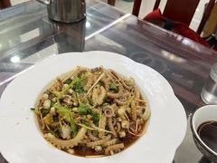 -望海潮海鲜店 特色家常菜(在海一方店)